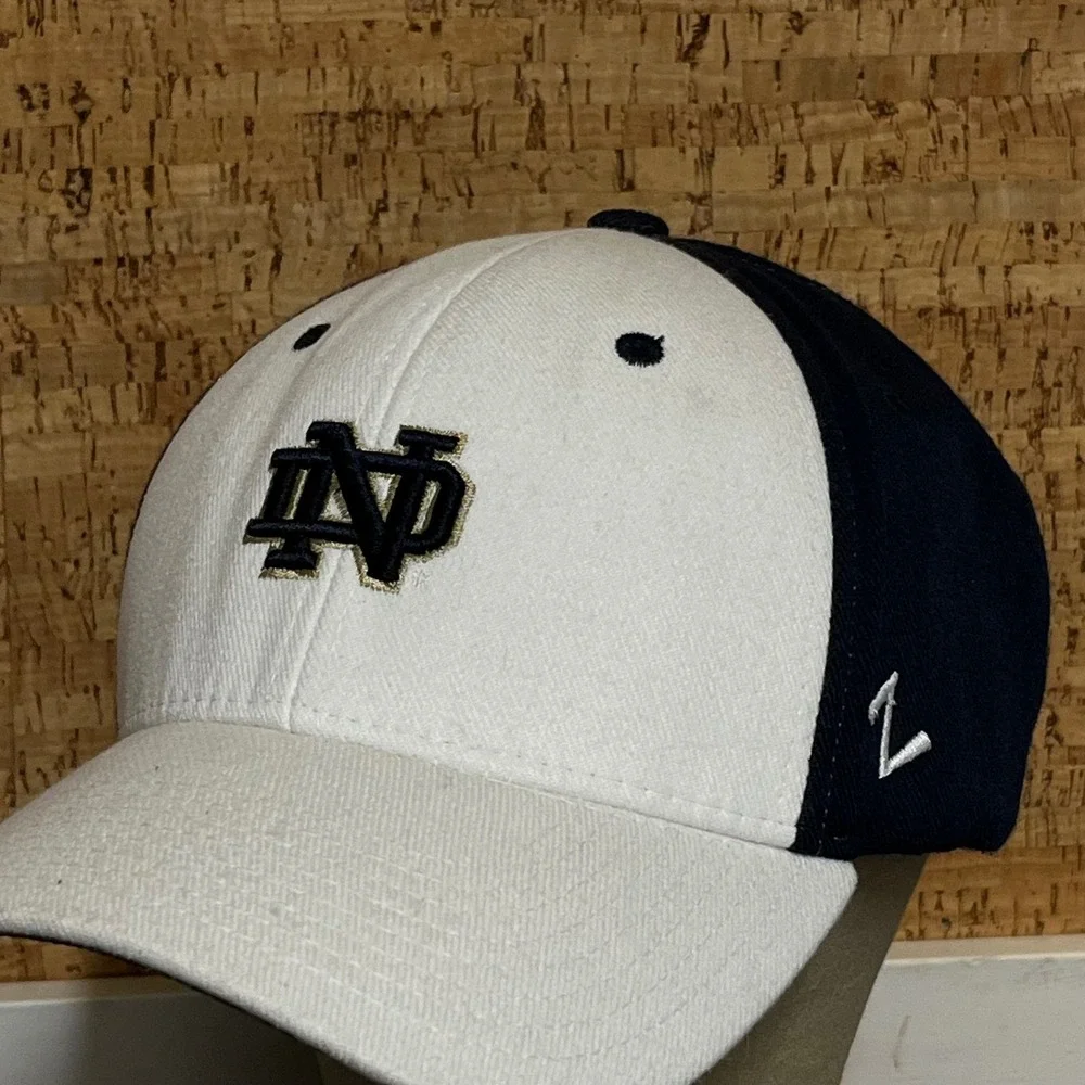 Zephyr Notre Dame Fighting Irish Z-Fit Hat XL Navy White Golf Underbrim Cap